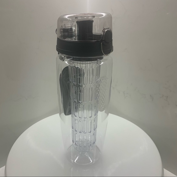 OMORC 32oz 1000ml 1L FRUIT INFUSER Flip Top SPORT WATER BOTTLE Black / BPA FREE - Picture 5 of 6